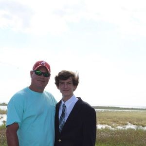 Meet your Posher, Eli